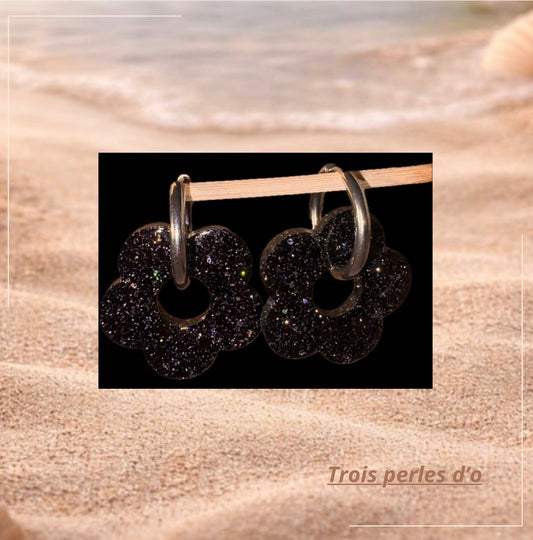 Boucles d'Oreilles Créoles Résine UV Pailletée Fleur - Bijou Artisanal