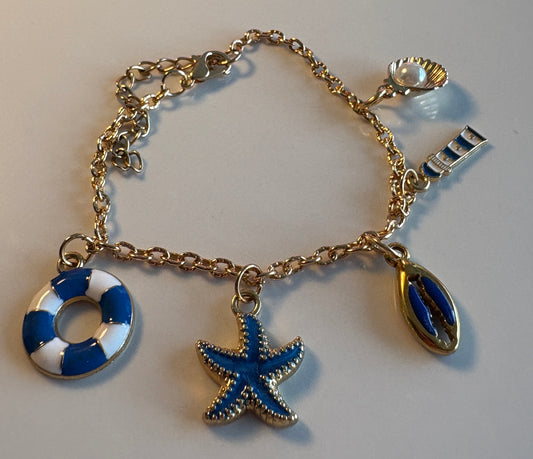Bracelet Doré Thème Marin - Bouée, Étoile de Mer et Coquillage
