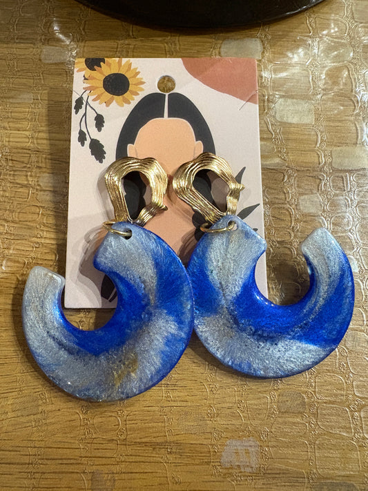 Boucles d'Oreilles Croissant Bleu Argenté Dégradé Doré - JANNAH